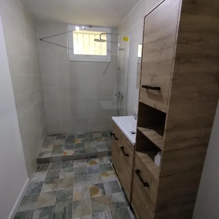 Lumineux Et Propre Appartement